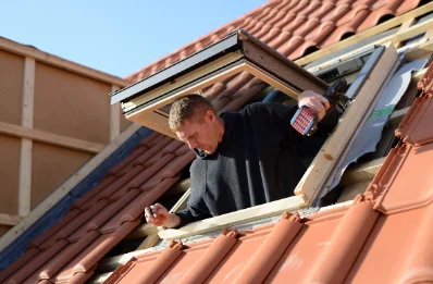 Pose de fenêtres de toit Velux à Ambérieux